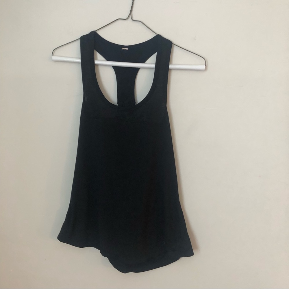 Black American Eagle Outfitters workout tank top